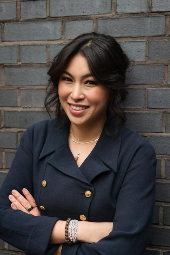 Ms Dorothy Chou