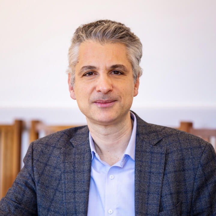 Dr Nicolas Prevelakis
