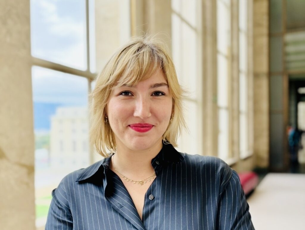 Dr. Katie Evans